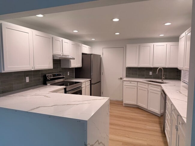 Foto del edificio - K14111 A &amp; B