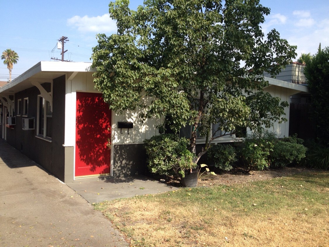 Primary Photo - 5629 Cleon Ave