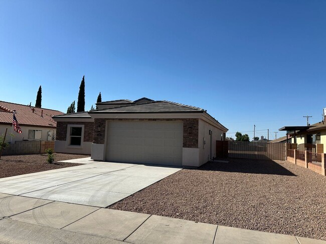 Building Photo - Beautiful 2024 Built 3 Bedroom, 2 bathroom home with RV Parking