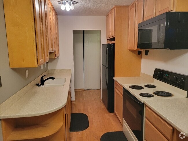 Building Photo - 938 Westbrooke Way