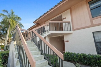 Building Photo - 3300 Jaywood Terrace