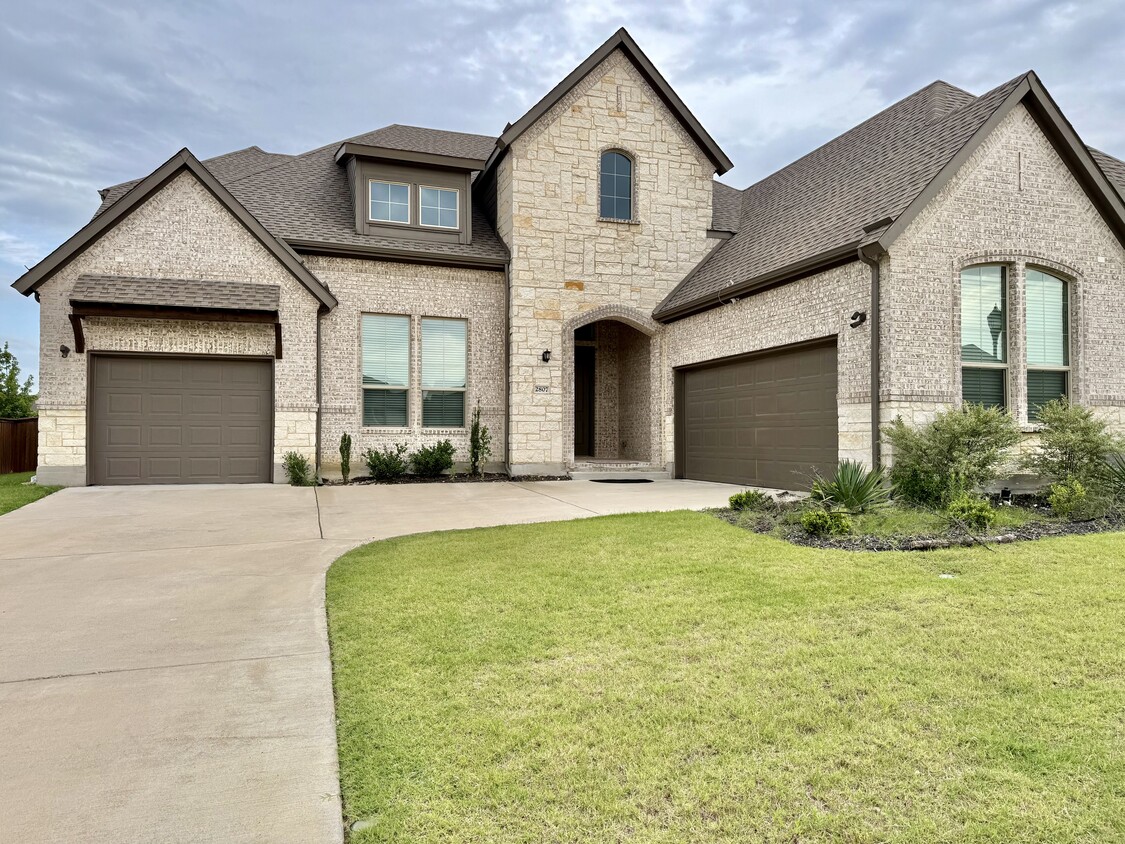 Foto principal - 2807 Tower Rd