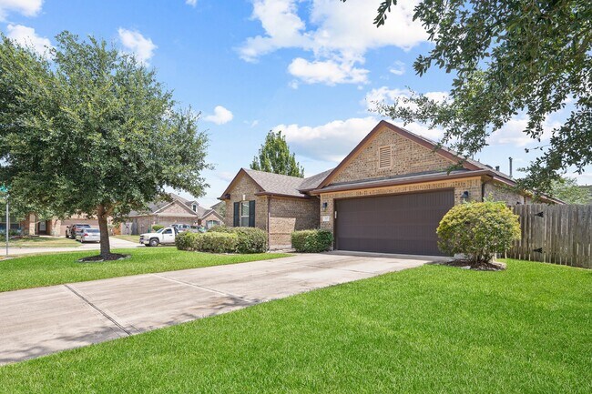 Foto del edificio - 207 Lockridge Hill Ln