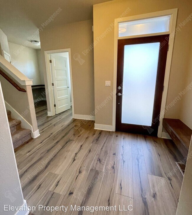 Building Photo - 4 br, 2.5 bath House - 2356 NW Debron Ln
