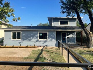 Building Photo - 1032 Hoke Smith Dr