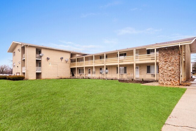 Building Photo - 14501 Keystone Ave