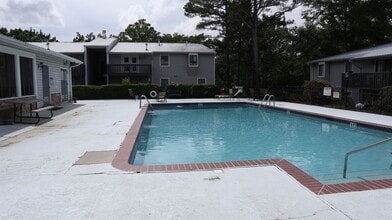 Building Photo - 505 Woodland Vlg