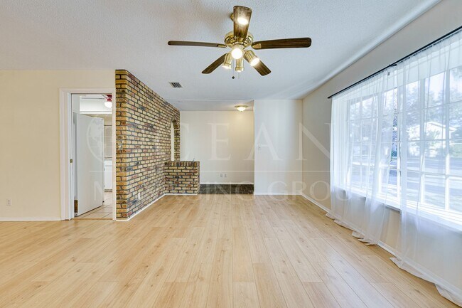 Foto del edificio - Charming 3-Bedroom Home in Port Orange for Rent!