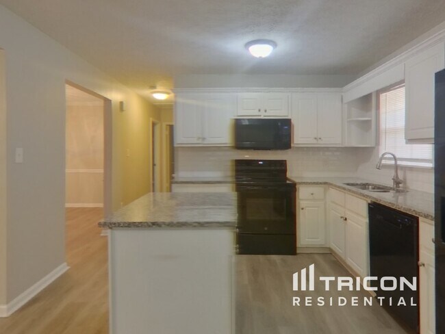 Foto del edificio - 786 Robin Dr SE