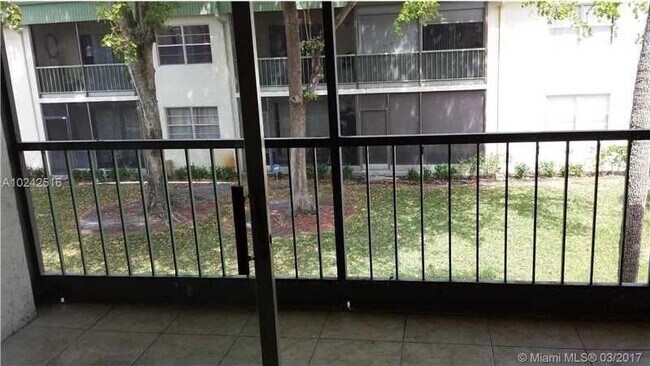 Foto del edificio - 4159 NW 90th Ave