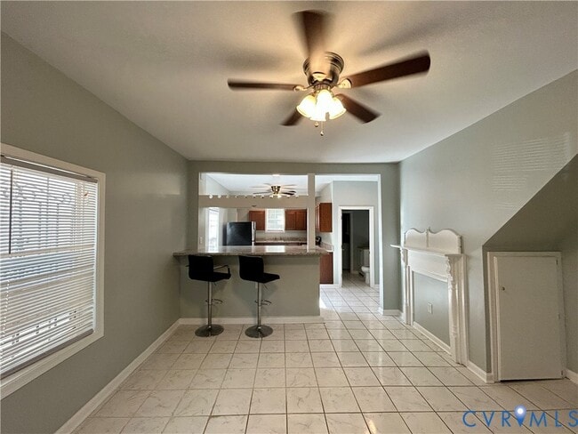 Building Photo - 704 Commerce St