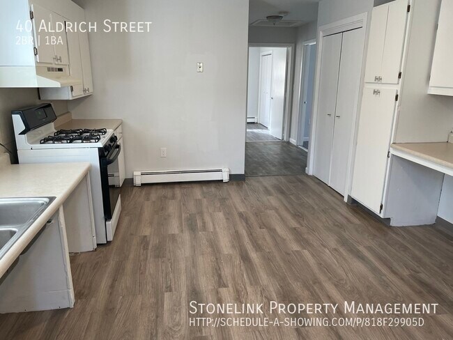 Building Photo - 40 Aldrich St