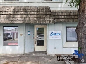Building Photo - 13 N 32nd St