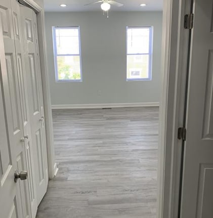 Building Photo - 820 N Lakewood Ave