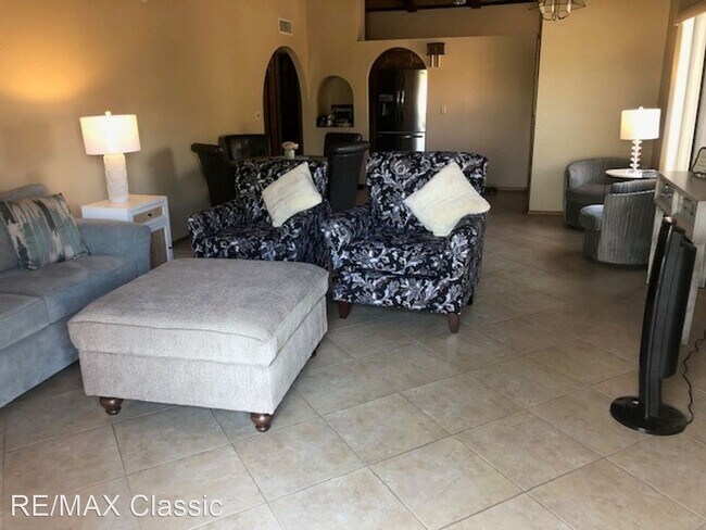 Building Photo - 2 br, 2 bath House - 697 Leisure World
