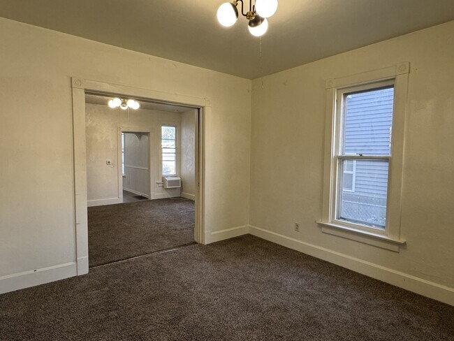 Foto del edificio - 2325 McKinley Ave
