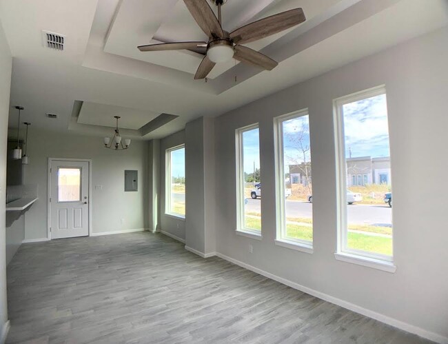Building Photo - 4500 Pecan Blvd