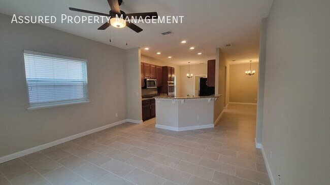 Foto del edificio - 3012 Carley Estates Ct