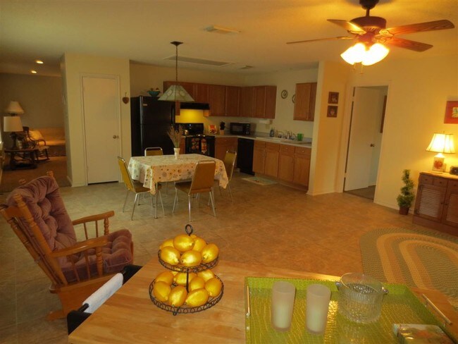 Foto del edificio - 3205 Dusty Crossing