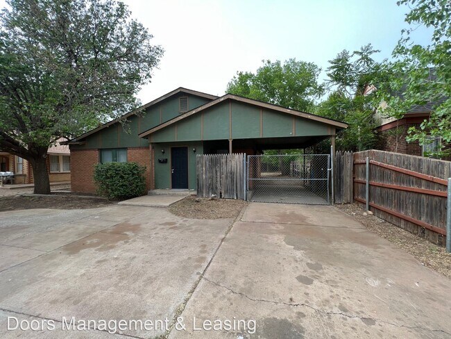 Building Photo - 3 br, 2 bath House - 2318 18th Street