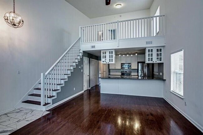 Foto del edificio - 1358 Pawnee Pointe Ct