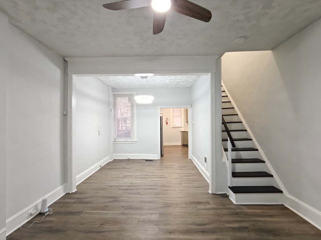 Primary Photo - 2825 N Taney St