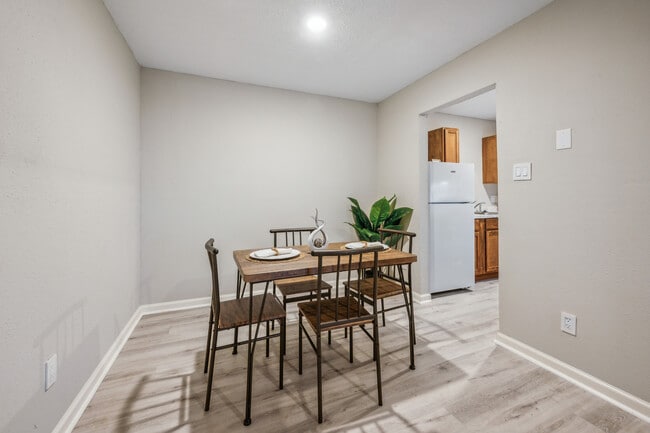 Comedor - The Summit at Valley Heights