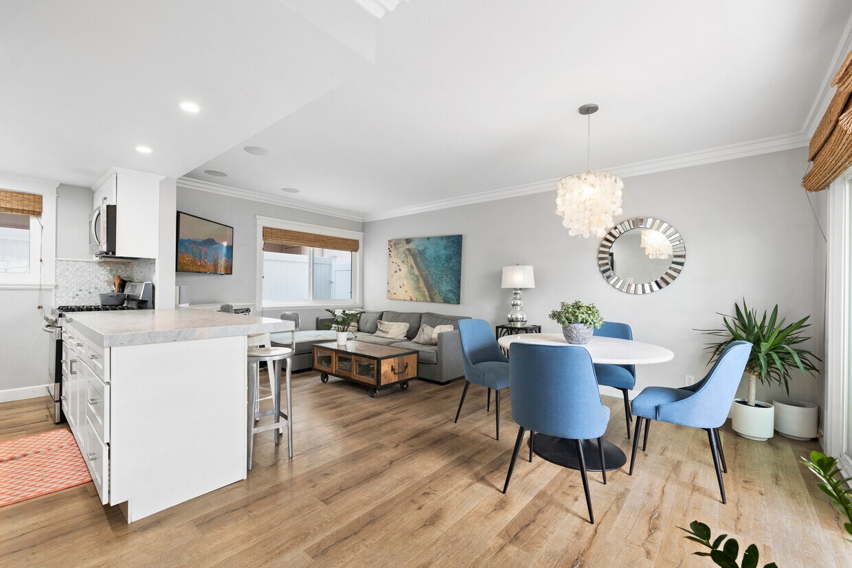 314 Onyx Ave, Newport Beach, CA 92662 Townhouse for Rent in Newport