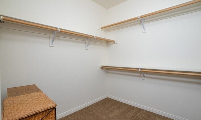 Foto del edificio - 775 Lavender Ln