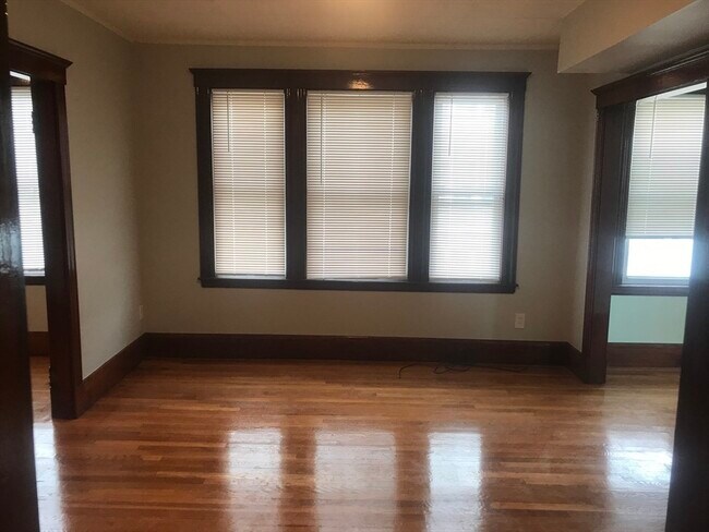 Foto del edificio - 18 Hanover Cir