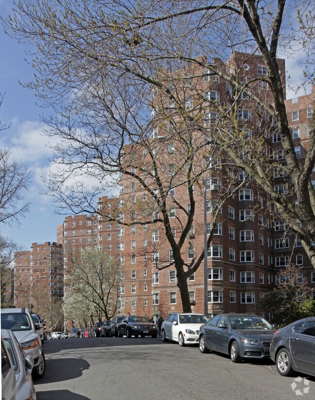 Castle Village Apartments New York, NY