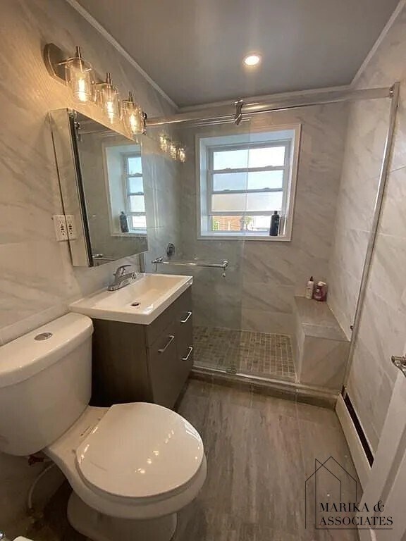 Foto del edificio - 43 Colborne Rd