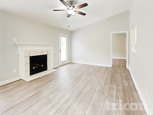 Foto del edificio - 2644 Captains Watch Rd NE