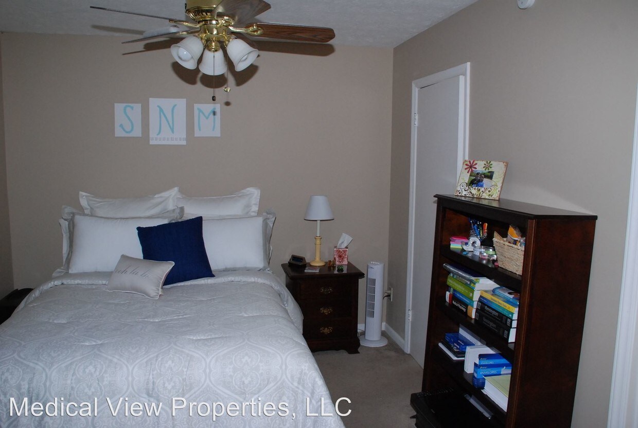 Foto principal - 159 Gazette Ave