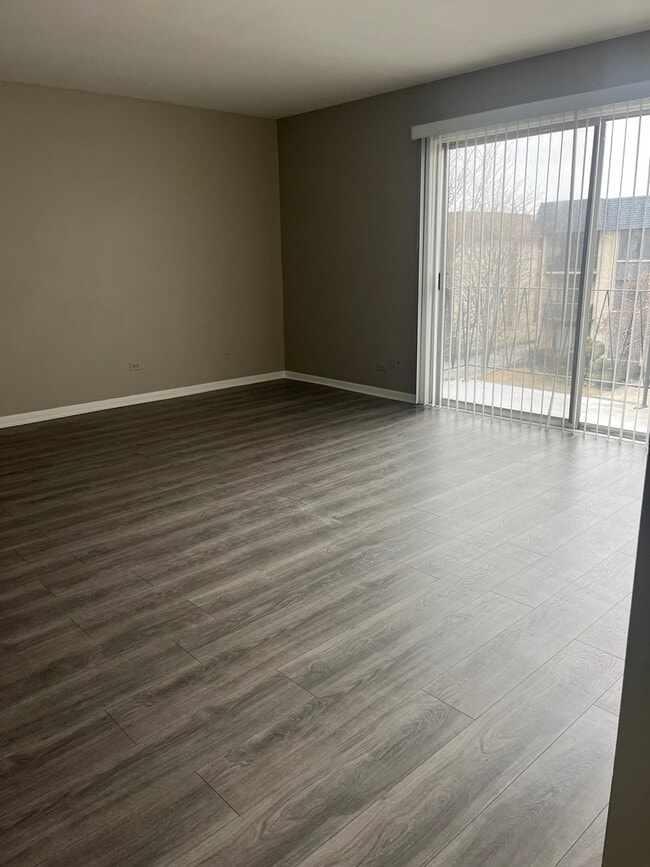 Building Photo - 10701 Keating Ave