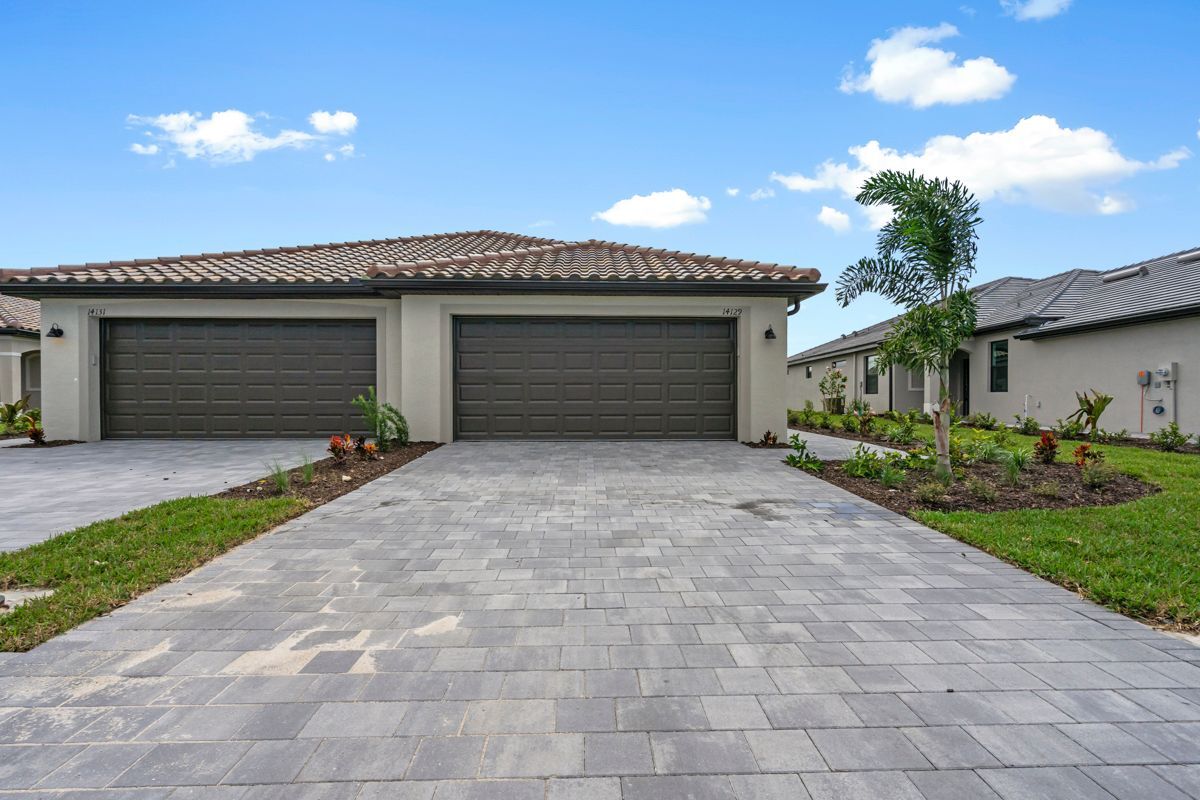 Foto principal - 14129 Winding Cedar Wy