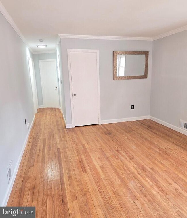 Foto del edificio - 6324 57th Ave