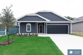 Building Photo - 4518 Aranda Rd