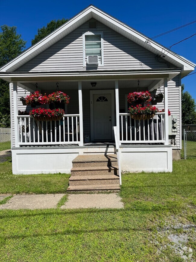 Apartments For Rent in Saint VT with a Swimming Pool 1 Rentals