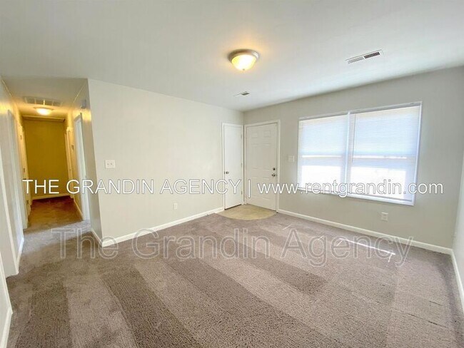 Foto del edificio - 1344 Mabry Ave SE