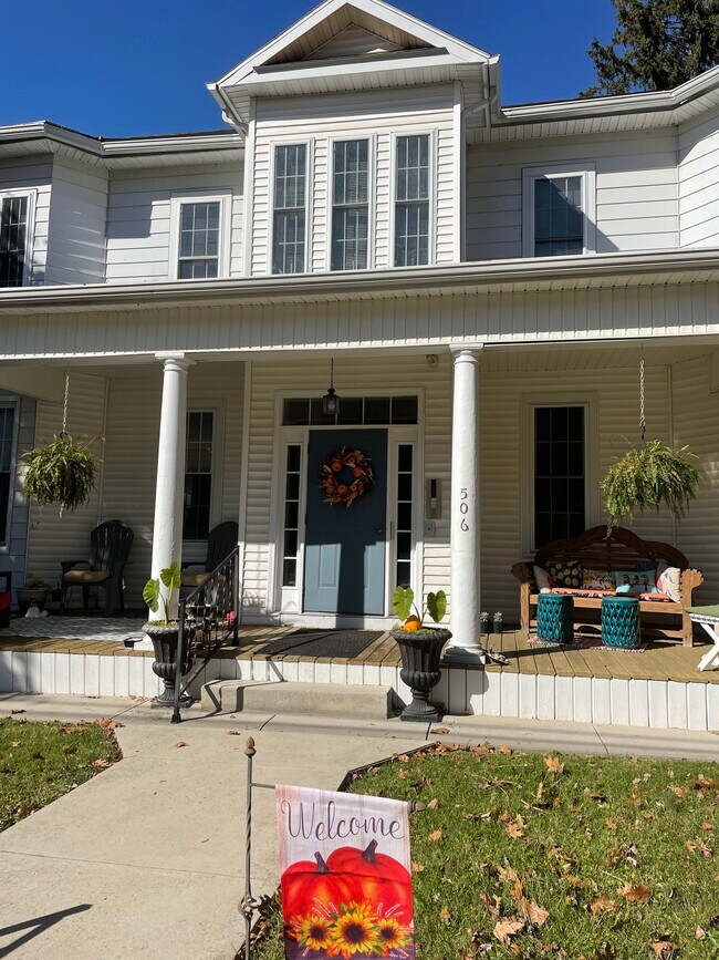 506 W Main St Unit Apt 1, Mechanicsburg, PA 17055 Apartments 506 W
