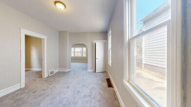 Building Photo - 3523 Walton Ave