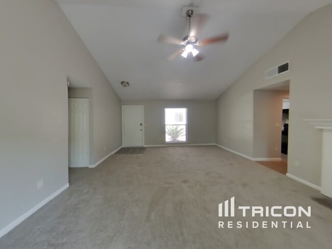 Building Photo - 6656 Alisma Ln