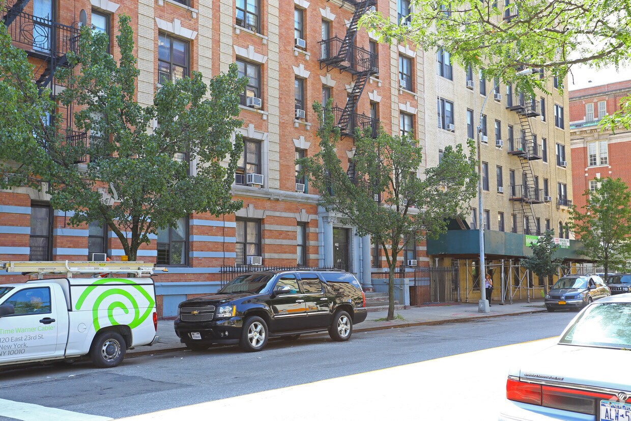 Foto del edificio - 209 Wadsworth Ave