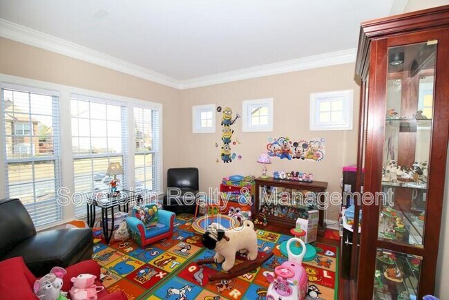 Foto del edificio - 2217 Chaseford Ln SW