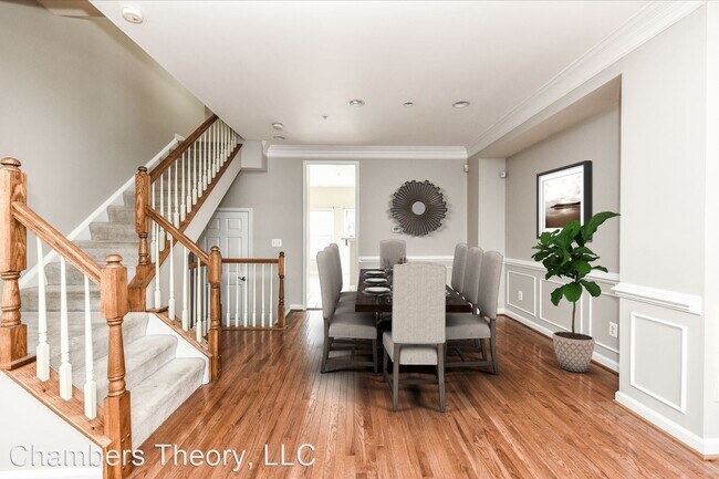 Building Photo - 3 br, 3.5 bath House - 1617 Leeds Castle Dr