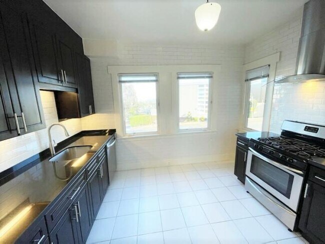 Foto del edificio - 1 bedroom in San Francisco CA 94114