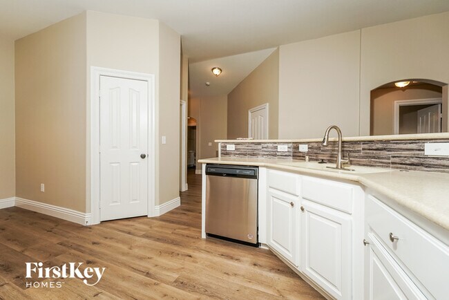 Foto del edificio - 6713 Arctic Breeze St