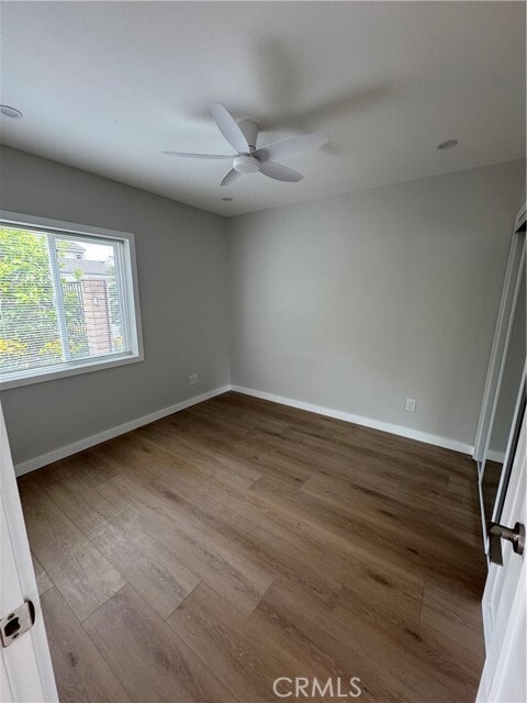 Building Photo - 33 Willow Tree Ln