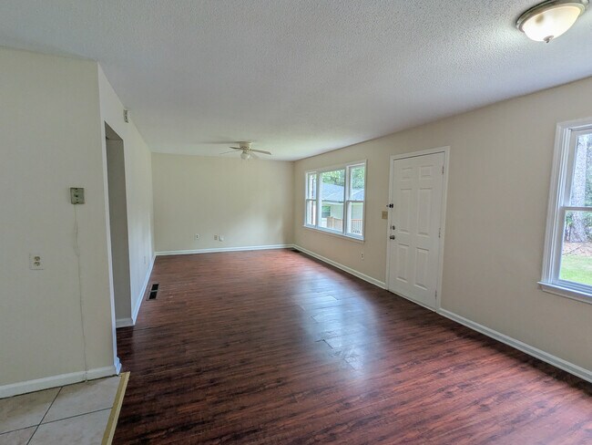 Photo - 3604 Bolfair Dr NW (Atlanta, GA) House